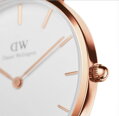 Daniel Wellington DW00100189 s koženým remienkom