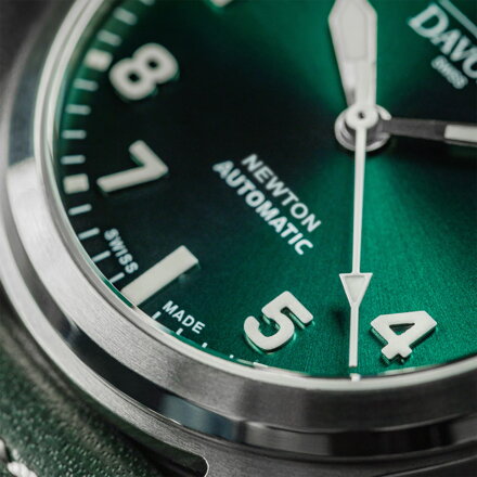 Pánske hodinky Davosa Newton Pilot 161.530.75