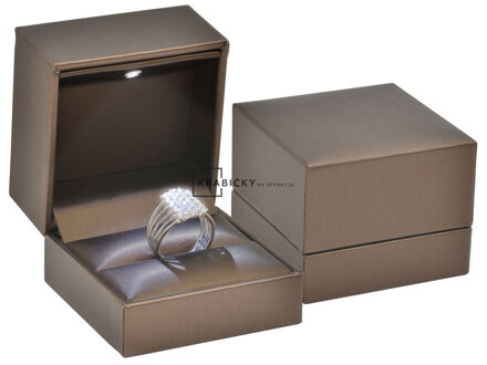 Luxusná krabička na prstienok s LED svetlom