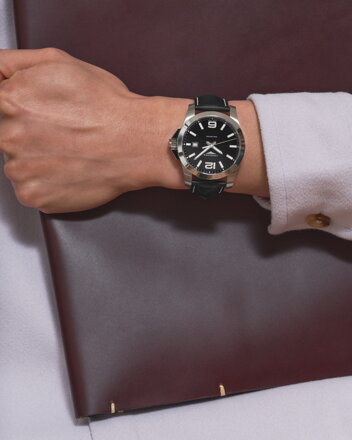 Longines Conquest  L3.760.4.56.3   43mm