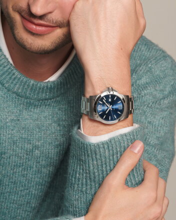 Longines Conquest 43mm L3.760.4.96.6