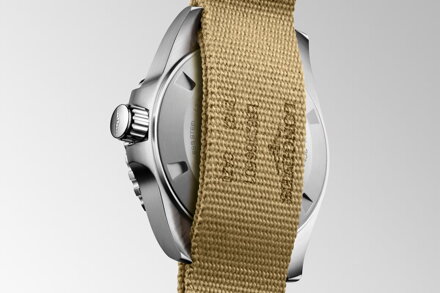 Hodinky Longines Hydroconquest GMT L3.790.4.66.2