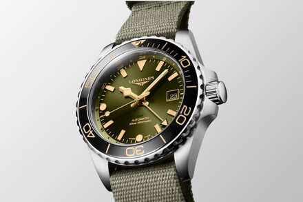 Hodinky Longines Hydroconquest GMT L3.790.4.06.2 (L37904062)