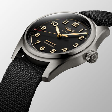 Titanové hodinky Longines Spirit L3.811.1.53.2 (L38111532)