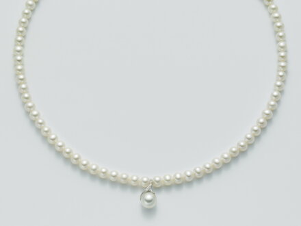 Miluna Perlový náhrdelník s diamantami PCL4048
