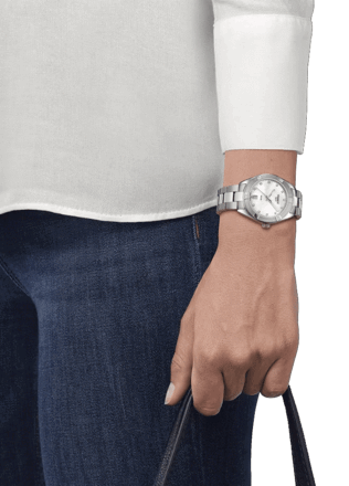 TISSOT PR 100 SPORT CHIC T101.910.11.116.00