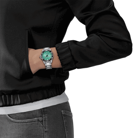 Dámske hodinky Tissot Seastar 1000 36MM T120.210.11.091.00