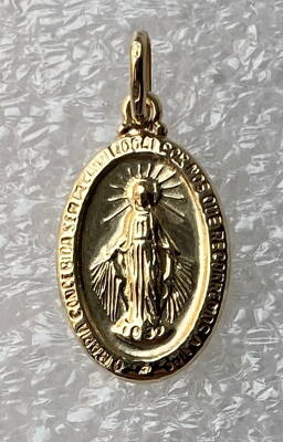 Zlatý medailón Panny Márie K699