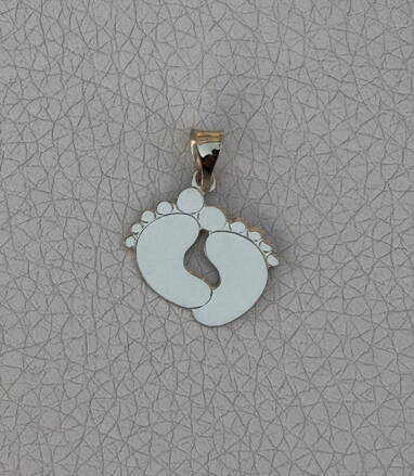 Zlatý prívesok na retiazku nožičky k6644z