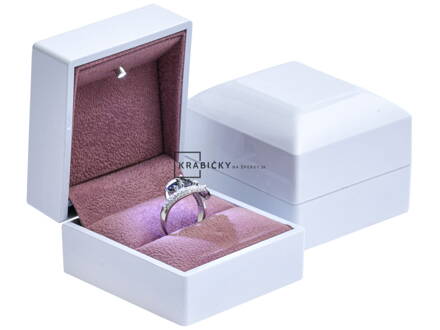 Darčeková krabička na šperky s LED svetielkom