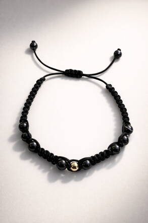 Náramok s onyxom a zlatou guličkou RH05